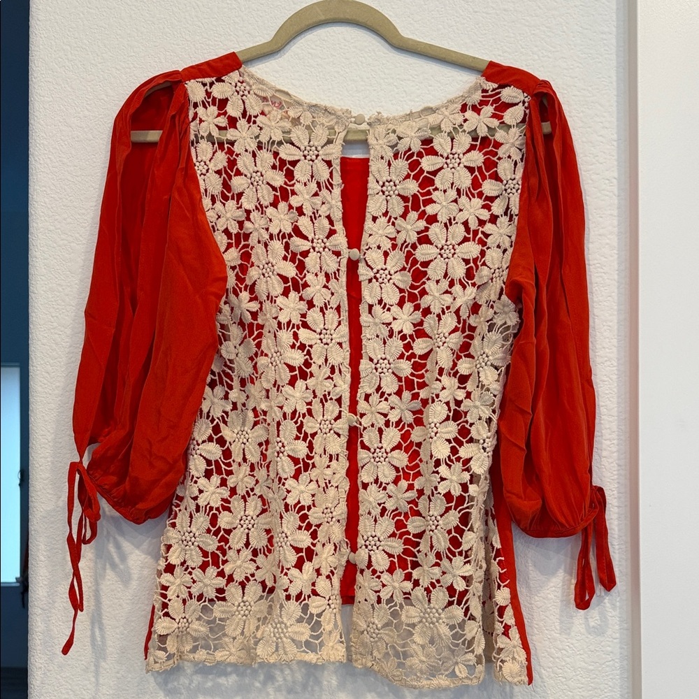 Chic Red Women's Blouse with Lace Accents - Picture 4 of 5